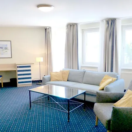 Aparthotel Zingst 4*