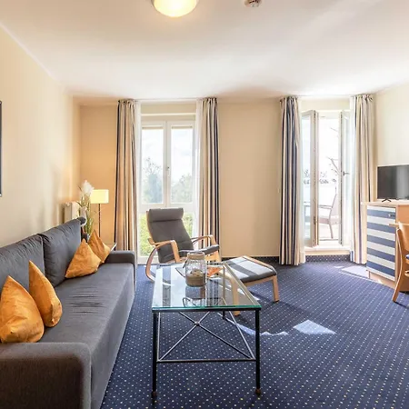 Aparthotel Zingst 4* 青斯特