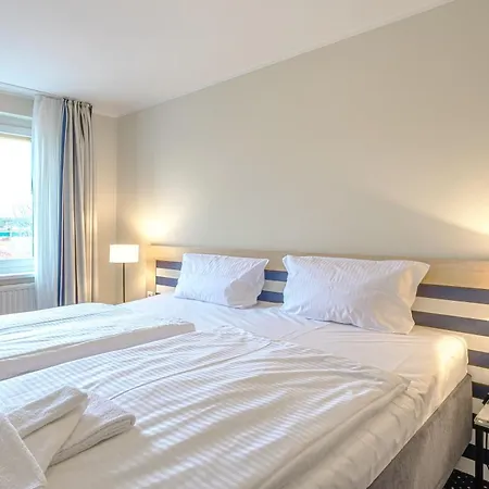 Aparthotel Zingst 公寓 4*