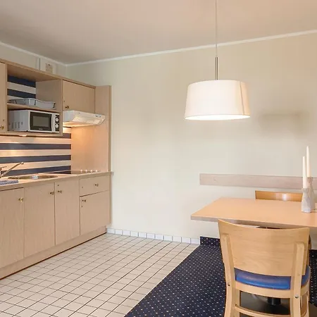 Apartamento Apartmentanlage an der Seebrücke Zingst 4*