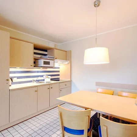 Aparthotel Zingst 4*